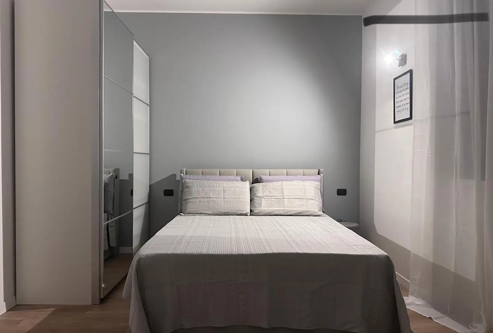 Aparthotel Monolocale Ovidio Milán